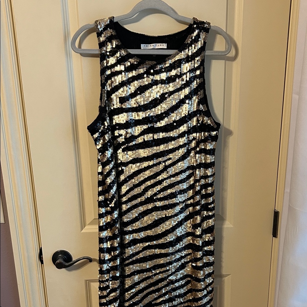 Trina Turk Black and Gold Sequin Mini Dress
#028